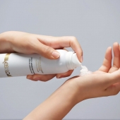 Массажная пена Fizzy Massage Foam - 150 мл. - YESforLOV - купить с доставкой в Ижевске