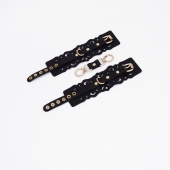 Черные кожаные наручники с узорами и золотистой фурнитурой - Crazy Handmade - купить с доставкой в Ижевске