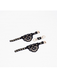 Черные кожаные наручники с клепками, кольцами и золотистой фурнитурой - Crazy Handmade - купить с доставкой в Ижевске