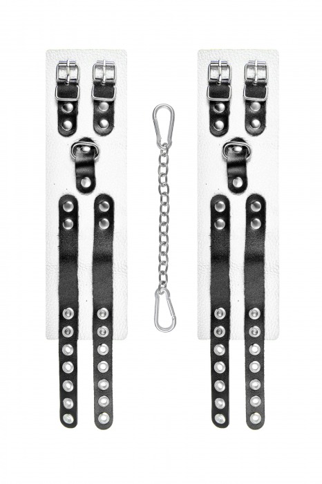 Бело-черные оковы с двумя ремешками и люверсами - Pecado - купить с доставкой в Ижевске