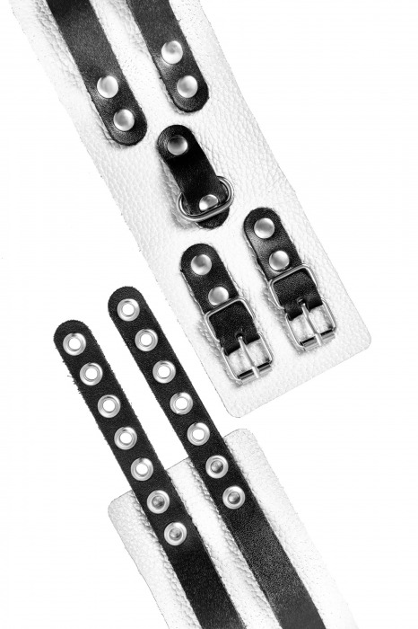 Бело-черные оковы с двумя ремешками и люверсами - Pecado - купить с доставкой в Ижевске