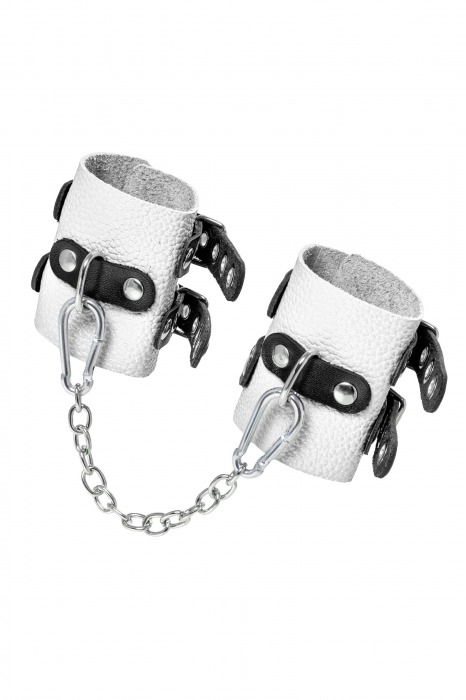 Бело-черные наручники с двумя ремешками и люверсами - Pecado - купить с доставкой в Ижевске